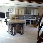 Apartment Flat With Sea View *