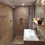 Flat With Sea View Apartman *