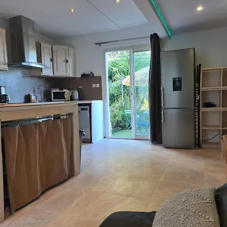 Apartment Flat With Sea View