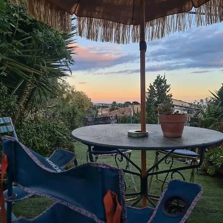 Apartment Flat With Sea View *