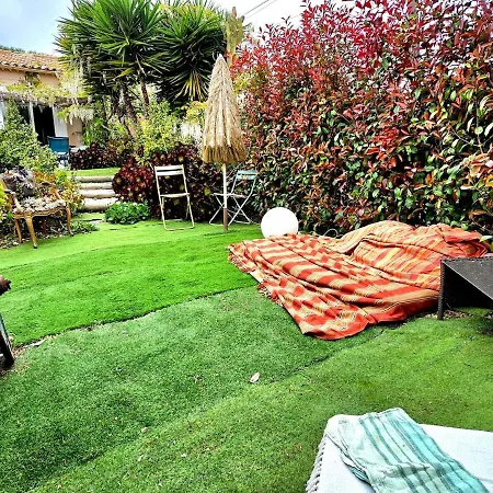 Flat With Sea View * 昂蒂布