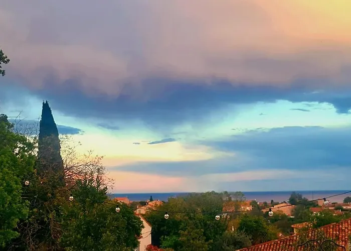 公寓 Flat With Sea View *