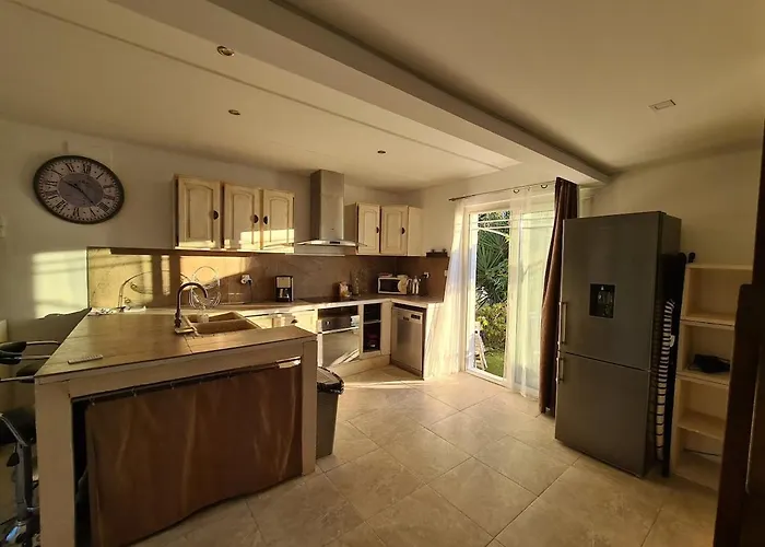 公寓 Flat With Sea View 昂蒂布