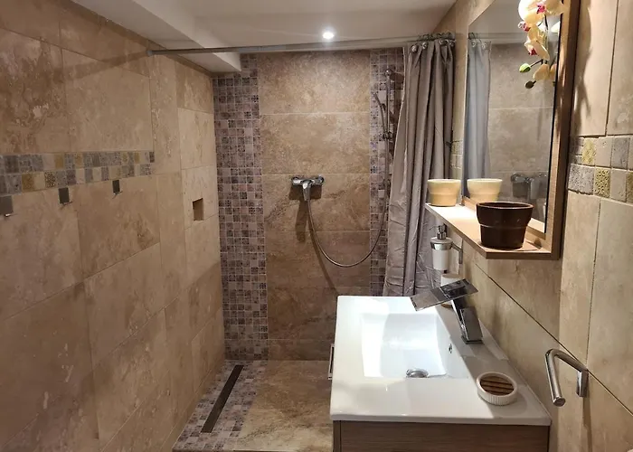 Flat With Sea View 公寓 *