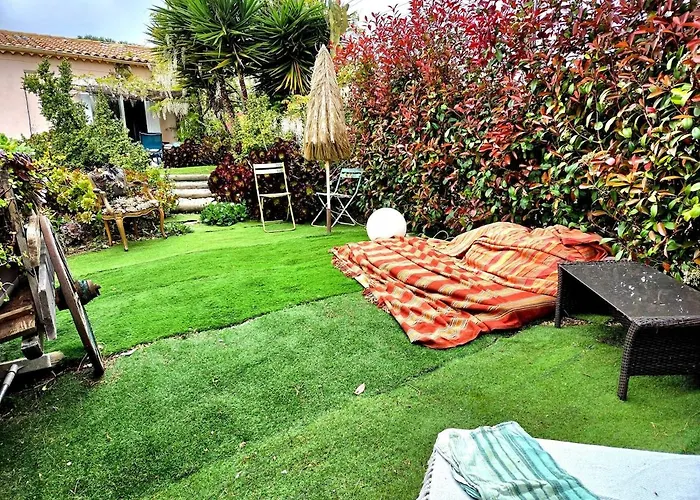 Flat With Sea View * 昂蒂布